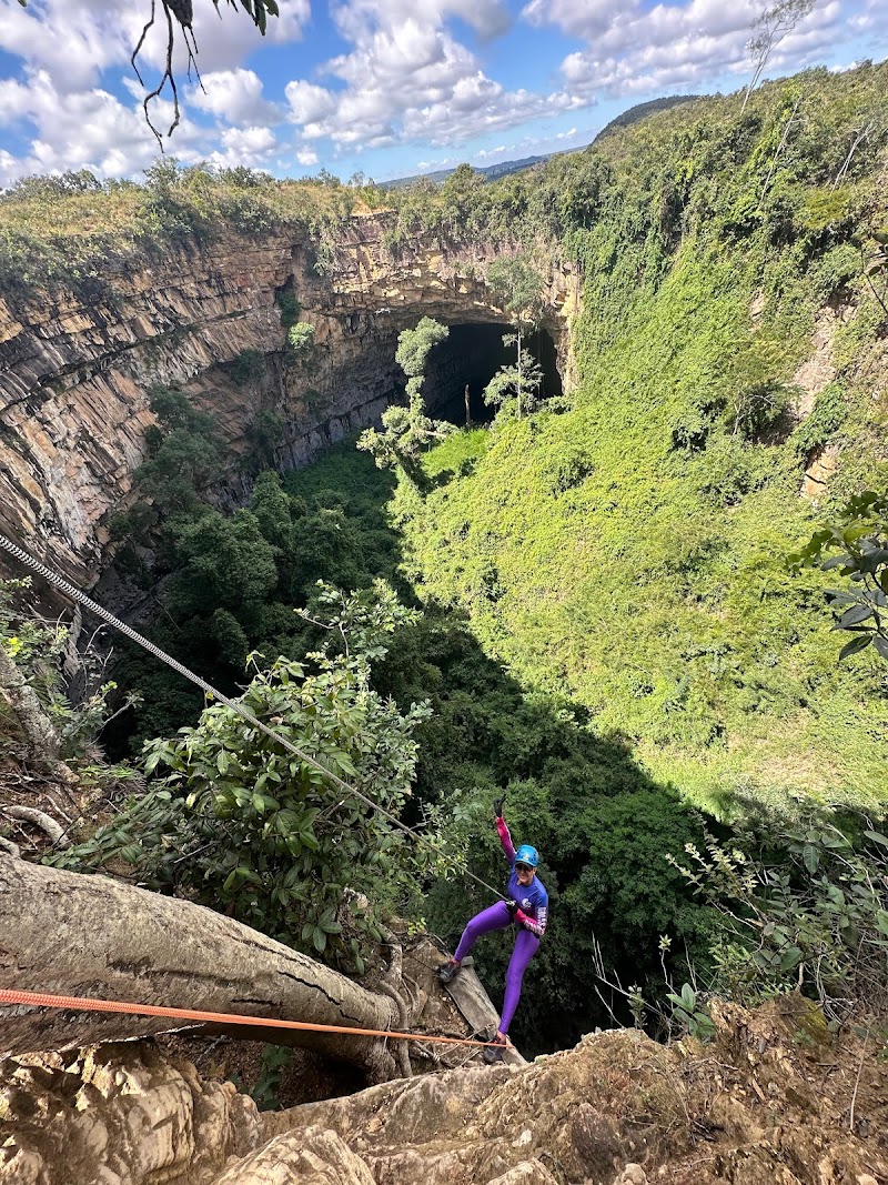 Dolina dos Maracanãs (Buraco das Araras) - foto 2